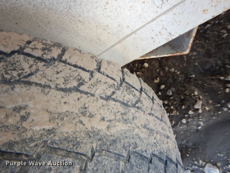 image for item DK1780 2002 W-W  enclosed cargo trailer