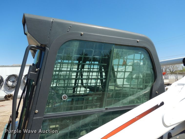 image for item DK1788 2014 Bobcat S590  skid steer loader