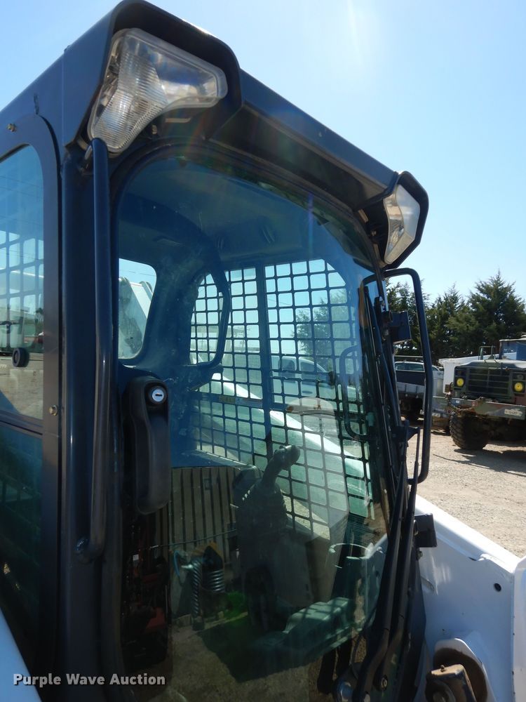 image for item DK1788 2014 Bobcat S590  skid steer loader