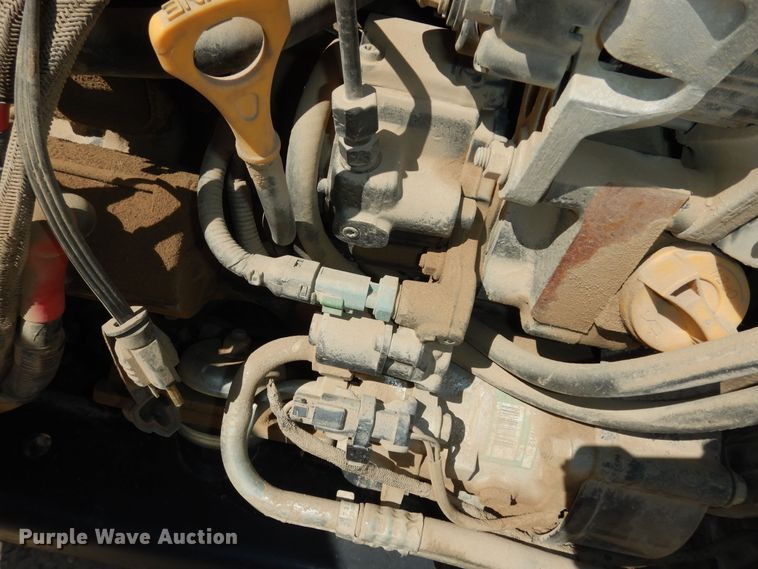 image for item DK1788 2014 Bobcat S590  skid steer loader