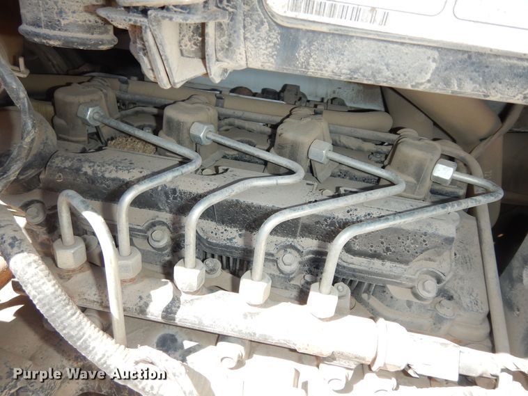 image for item DK1788 2014 Bobcat S590  skid steer loader