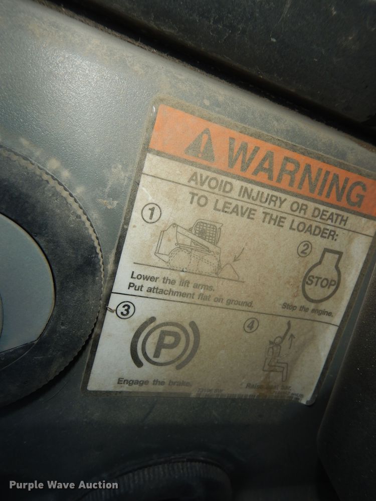 image for item DK1788 2014 Bobcat S590  skid steer loader