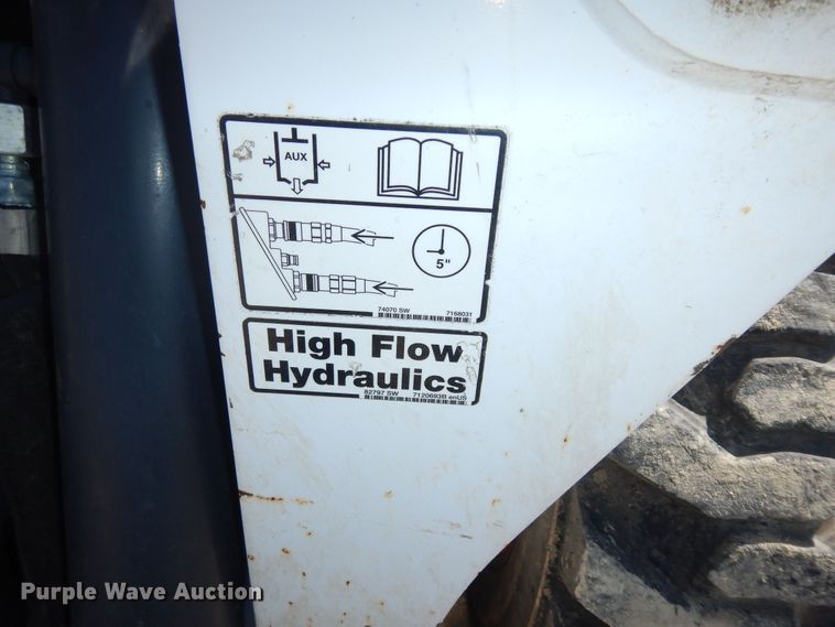 image for item DK1788 2014 Bobcat S590  skid steer loader