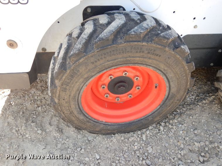 image for item DK1788 2014 Bobcat S590  skid steer loader