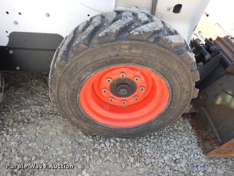 image for item DK1788 2014 Bobcat S590  skid steer loader