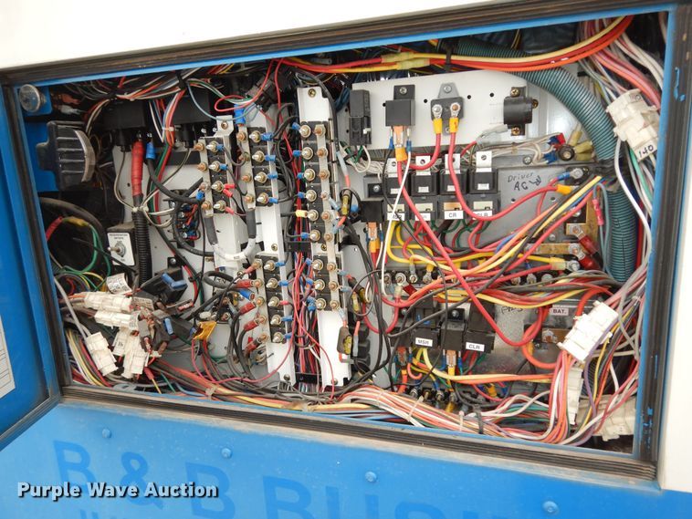 image for item DK1808 2009 Blue Bird All American  school bus