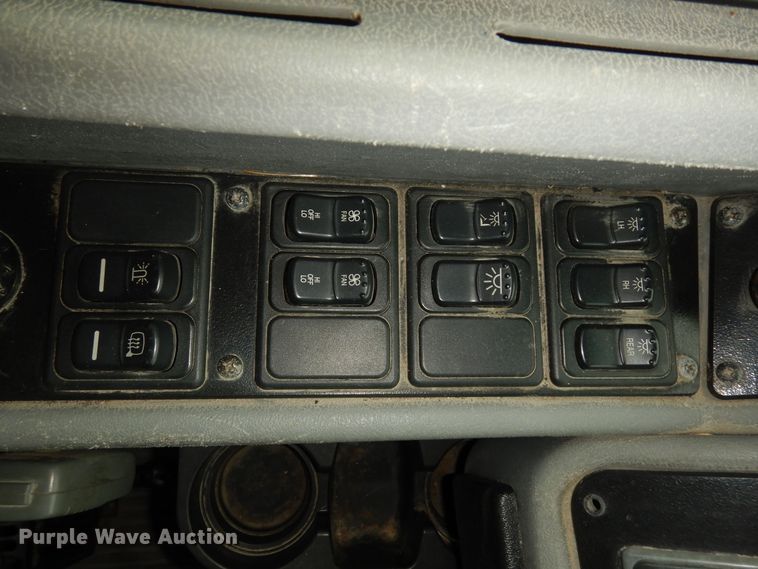 image for item DK1808 2009 Blue Bird All American  school bus