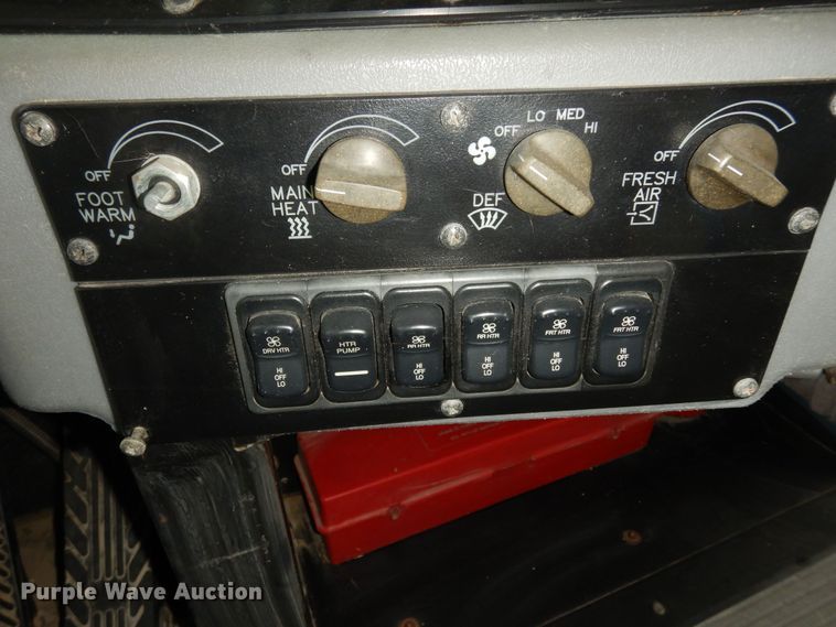 image for item DK1808 2009 Blue Bird All American  school bus