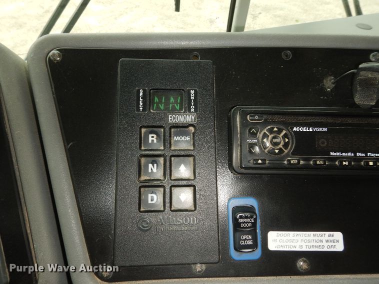 image for item DK1808 2009 Blue Bird All American  school bus