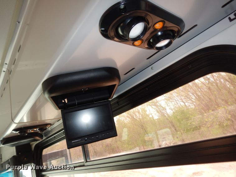 image for item DK1808 2009 Blue Bird All American  school bus