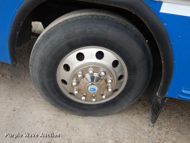 image for item DK1808 2009 Blue Bird All American  school bus