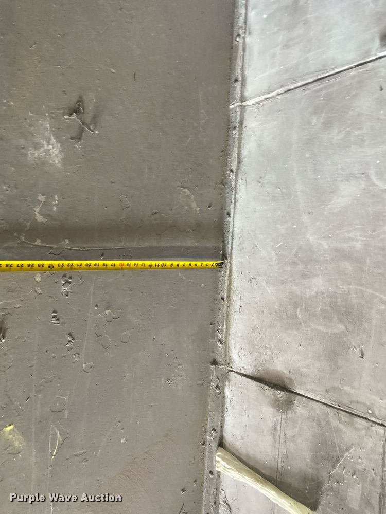 image for item DL7167 Paint Booth