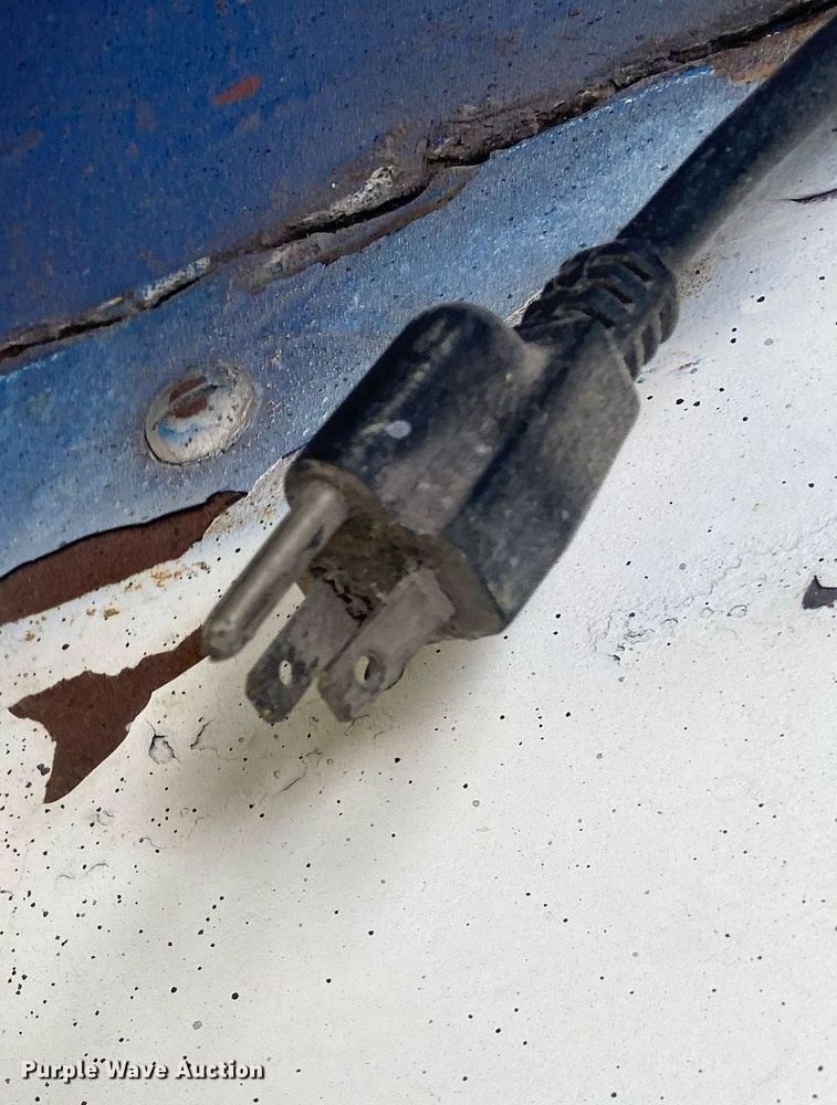 image for item DL7167 Paint Booth