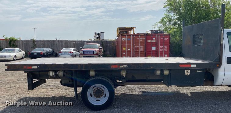 image for item DL7168 2012 Ford F550 Super Duty  flatbed truck