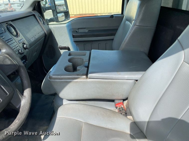 image for item DL7168 2012 Ford F550 Super Duty  flatbed truck