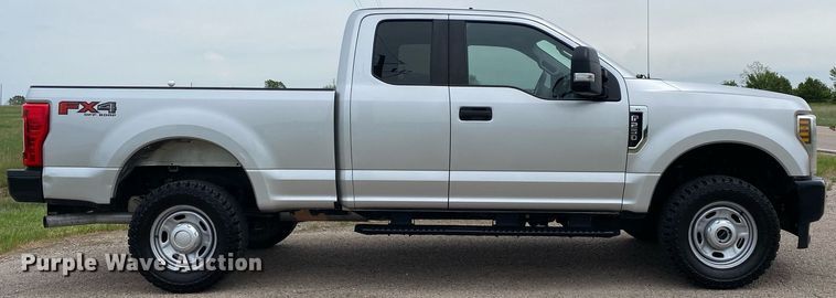 image for item DL7169 2019 Ford F250 Super Duty  SuperCab pickup truck