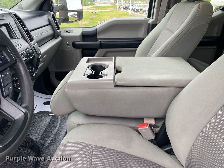 image for item DL7169 2019 Ford F250 Super Duty  SuperCab pickup truck