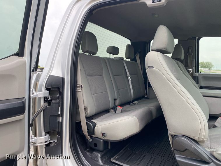 image for item DL7169 2019 Ford F250 Super Duty  SuperCab pickup truck