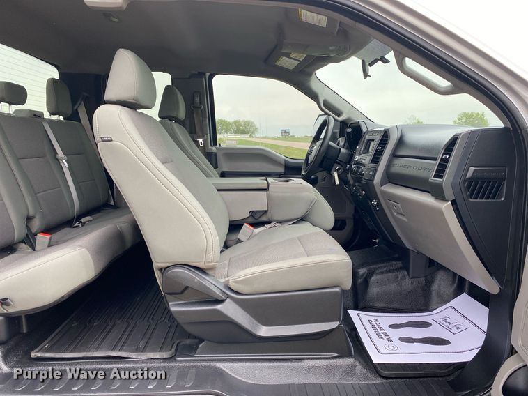 image for item DL7169 2019 Ford F250 Super Duty  SuperCab pickup truck