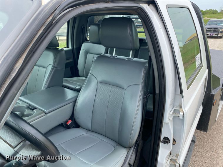 image for item DL7170 2012 Ford F450 Super Duty  Crew Cab flatbed truck