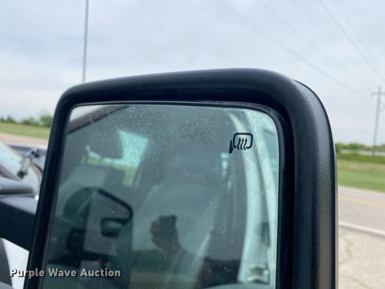 image for item DL7170 2012 Ford F450 Super Duty  Crew Cab flatbed truck