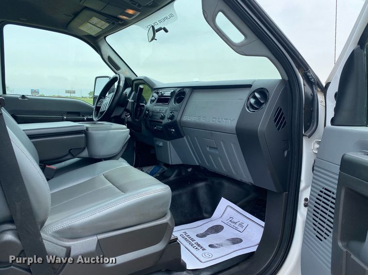 image for item DL7170 2012 Ford F450 Super Duty  Crew Cab flatbed truck