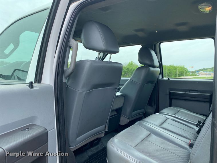 image for item DL7170 2012 Ford F450 Super Duty  Crew Cab flatbed truck