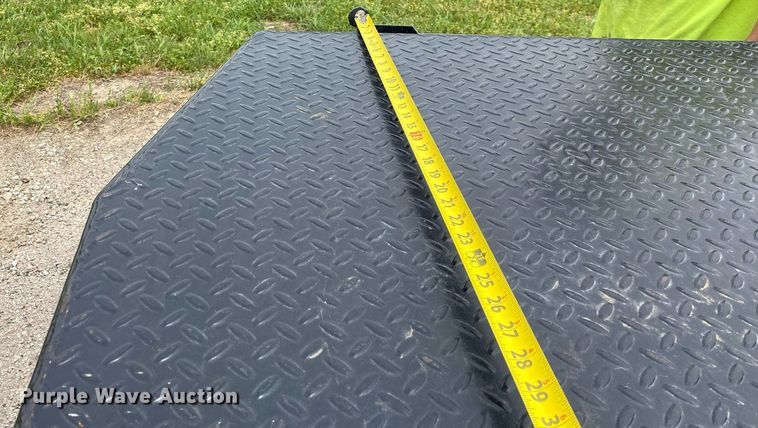 image for item DL7170 2012 Ford F450 Super Duty  Crew Cab flatbed truck