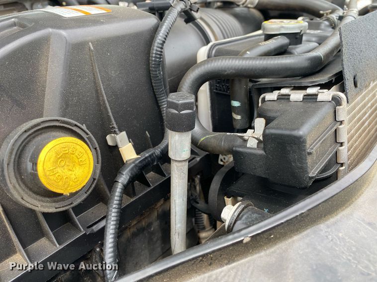 image for item DL7170 2012 Ford F450 Super Duty  Crew Cab flatbed truck