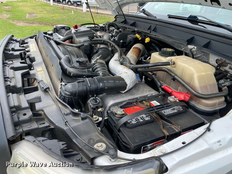 image for item DL7170 2012 Ford F450 Super Duty  Crew Cab flatbed truck