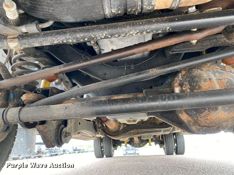 image for item DL7170 2012 Ford F450 Super Duty  Crew Cab flatbed truck