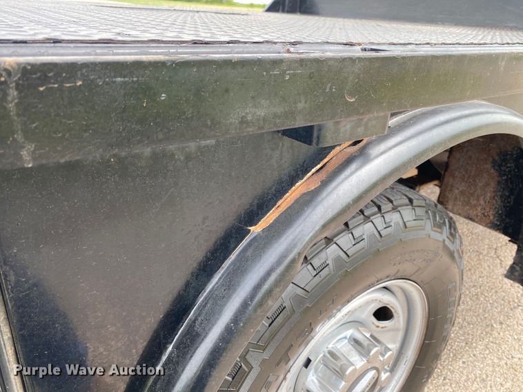 image for item DL7171 2019 Ford F250 Super Duty  Crew Cab flatbed pickup truck