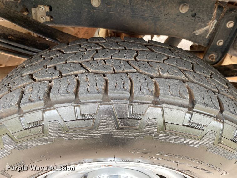 image for item DL7171 2019 Ford F250 Super Duty  Crew Cab flatbed pickup truck