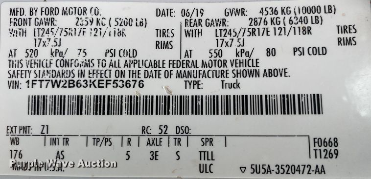 image for item DL7171 2019 Ford F250 Super Duty  Crew Cab flatbed pickup truck