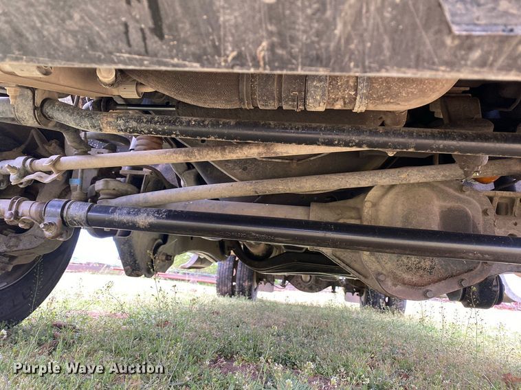 image for item DL7172 2013 Ford F550  Crew Cab bale bed pickup truck