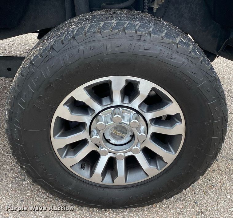 image for item DL7176 2017 Ford F250 Super Duty  Crew Cab pickup truck