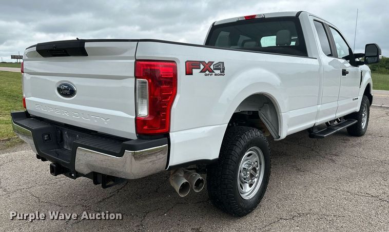 image for item DL7177 2019 Ford F250 Super Duty XL  SuperCab pickup truck