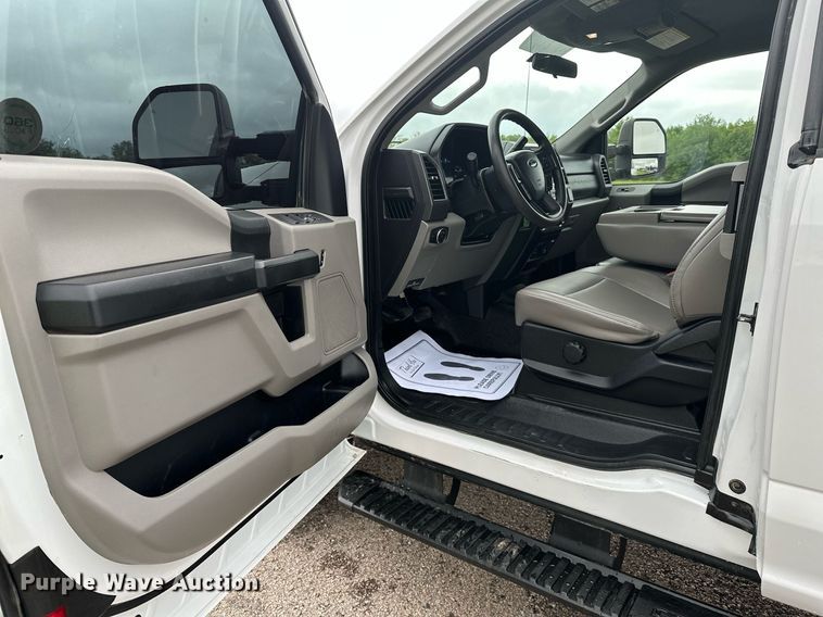 image for item DL7177 2019 Ford F250 Super Duty XL  SuperCab pickup truck