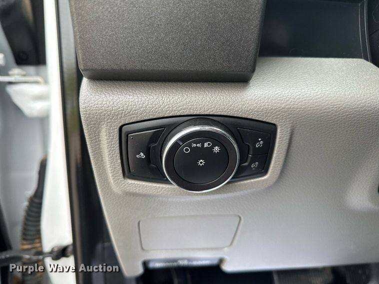 image for item DL7177 2019 Ford F250 Super Duty XL  SuperCab pickup truck