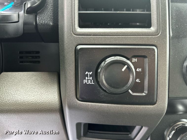 image for item DL7177 2019 Ford F250 Super Duty XL  SuperCab pickup truck