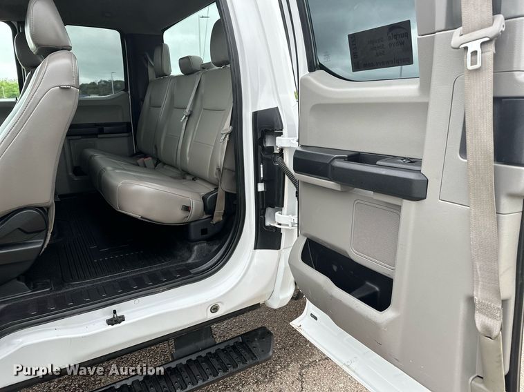 image for item DL7177 2019 Ford F250 Super Duty XL  SuperCab pickup truck