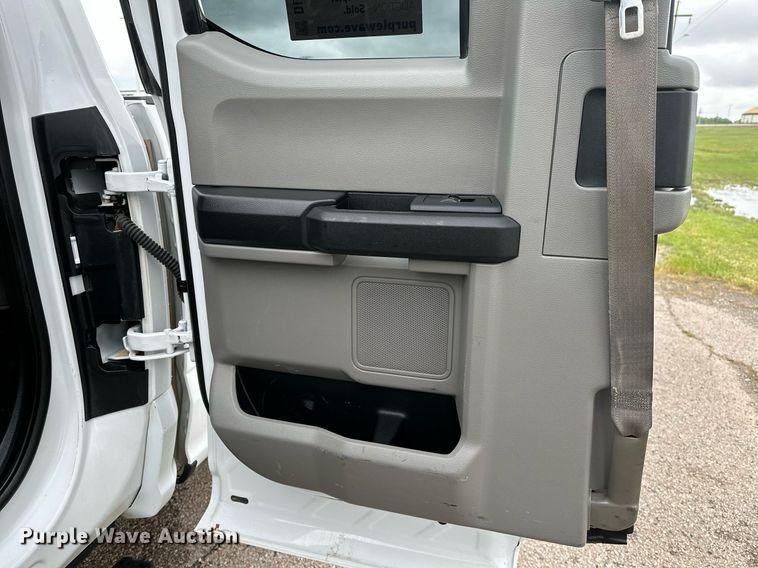 image for item DL7177 2019 Ford F250 Super Duty XL  SuperCab pickup truck