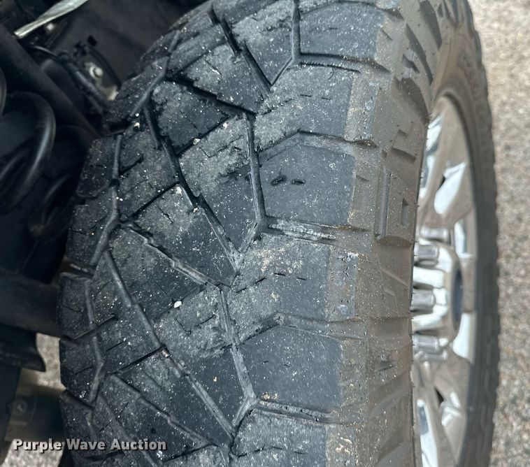 image for item DL7178 2019 Ford F250 Super Duty Lariat  Crew Cab pickup truck