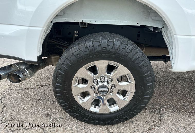 image for item DL7178 2019 Ford F250 Super Duty Lariat  Crew Cab pickup truck