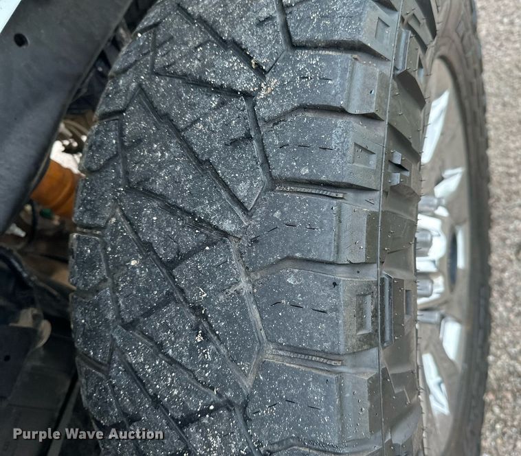 image for item DL7178 2019 Ford F250 Super Duty Lariat  Crew Cab pickup truck