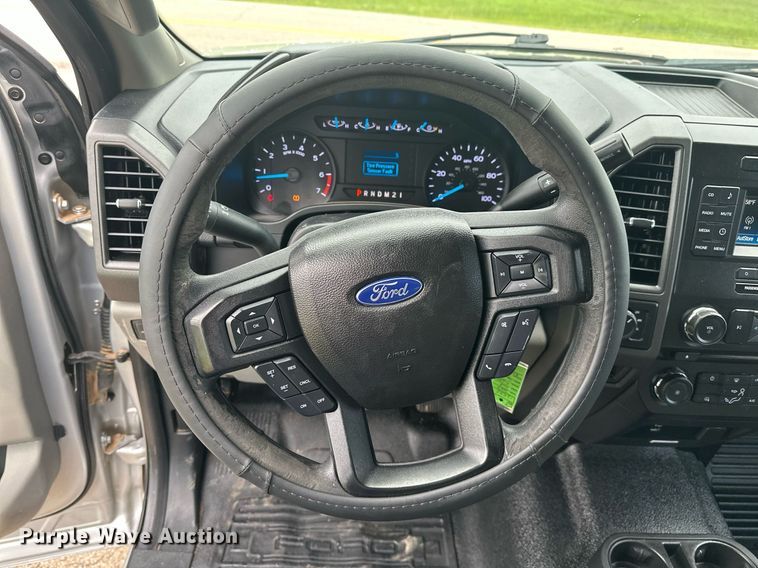 image for item DL7180 2017 Ford F250  Super Duty  SuperCab pickup truck