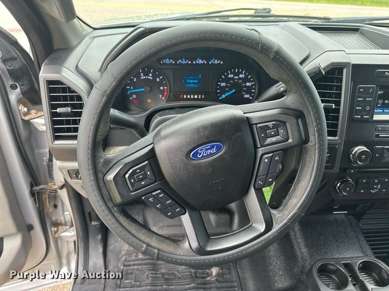 image for item DL7180 2017 Ford F250  Super Duty  SuperCab pickup truck