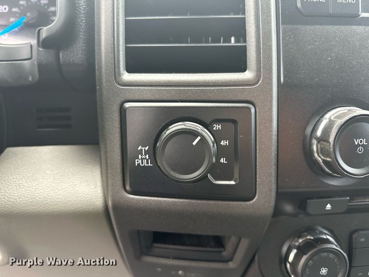 image for item DL7180 2017 Ford F250  Super Duty  SuperCab pickup truck