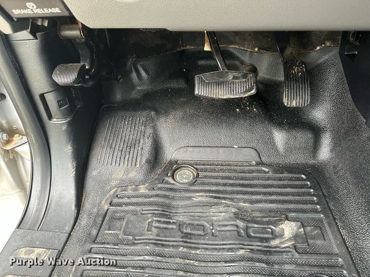 image for item DL7180 2017 Ford F250  Super Duty  SuperCab pickup truck