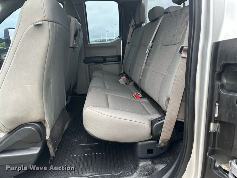 image for item DL7180 2017 Ford F250  Super Duty  SuperCab pickup truck